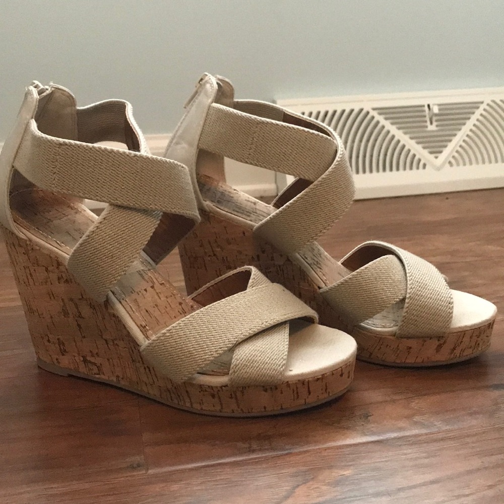 NY & C Wedges